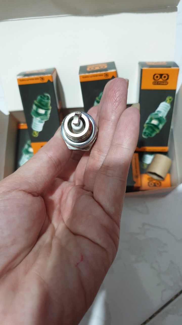 Bugi máy cắt cỏ - máy cưa/ bugi 2 thì/