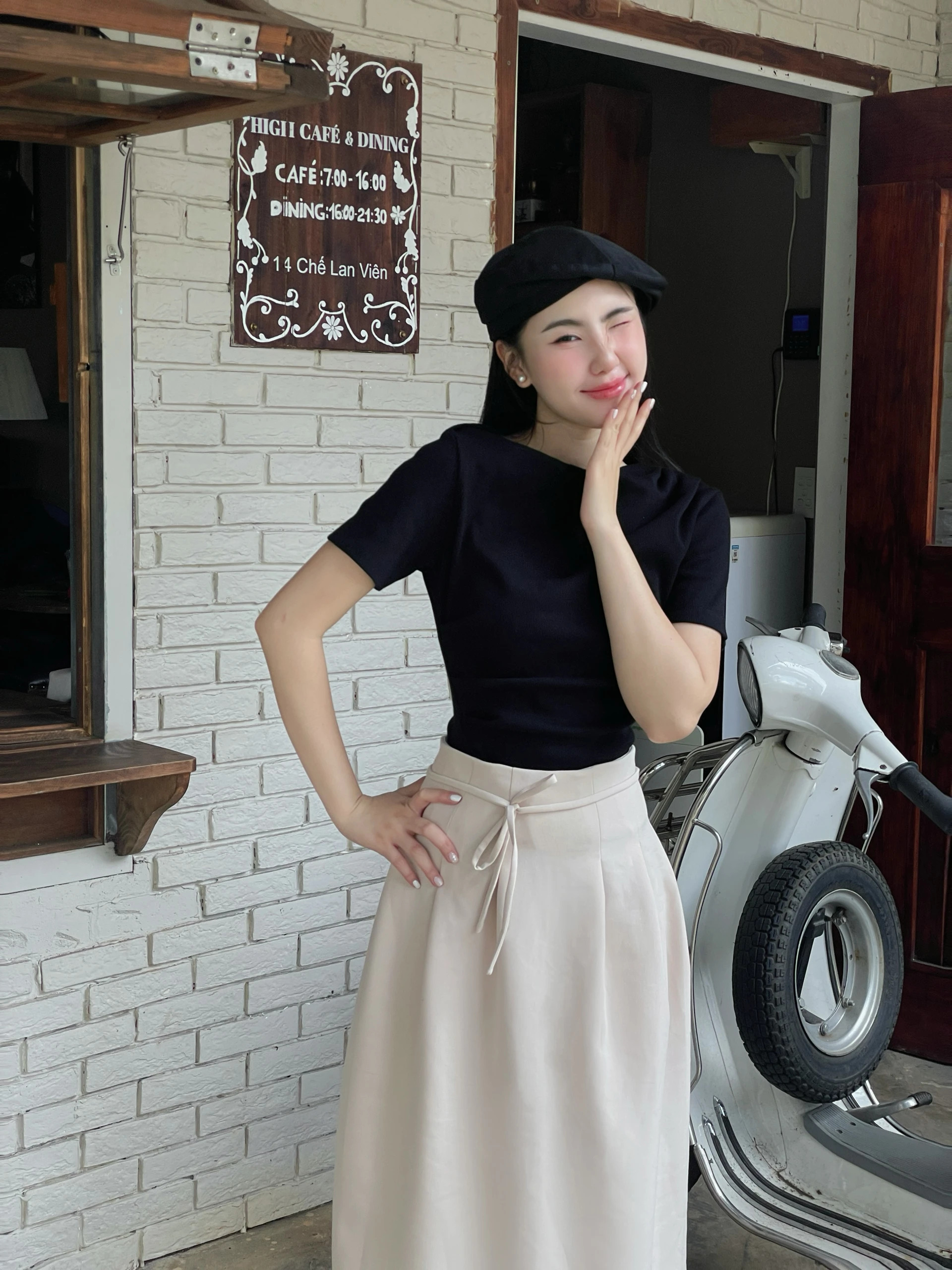Áo thun nữ trễ vai tay ngắn Side Sleeve Tee Maxy Workshop