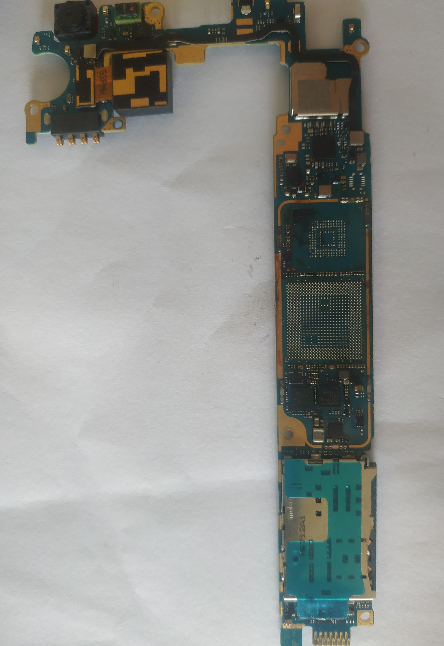 Main xác lg G5 đột tử đầy đủ ic ( không cpu và ổ cứng)