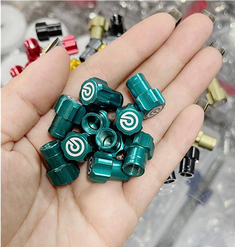 VAN VÒI NHÔM LOGO MÀU CỰC ĐẸP [ Giá 1 cặp ]