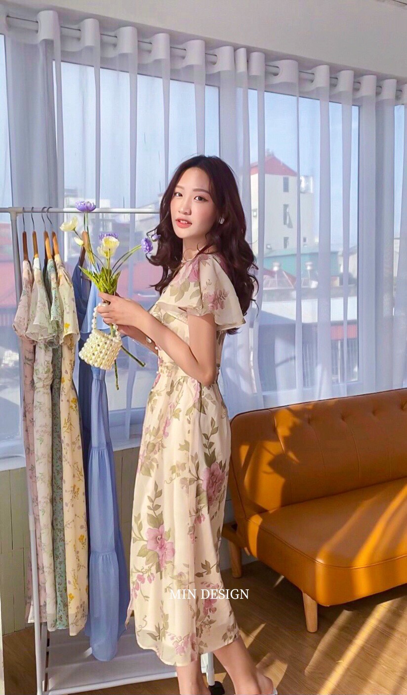 Váy maxi ốp eo cổ tim tay loe hoa tím MIN DESIGN