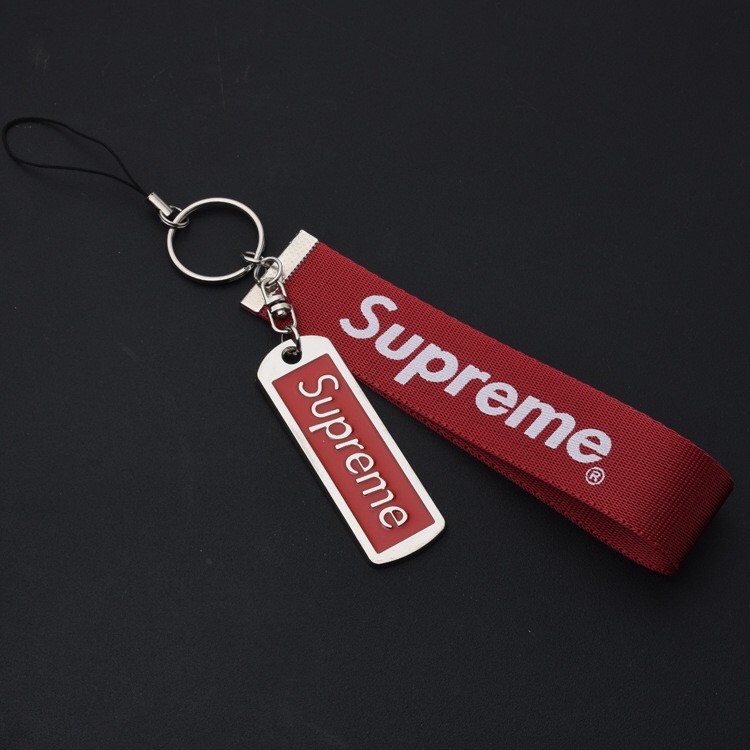 [HCM]Móc Khóa Supreme