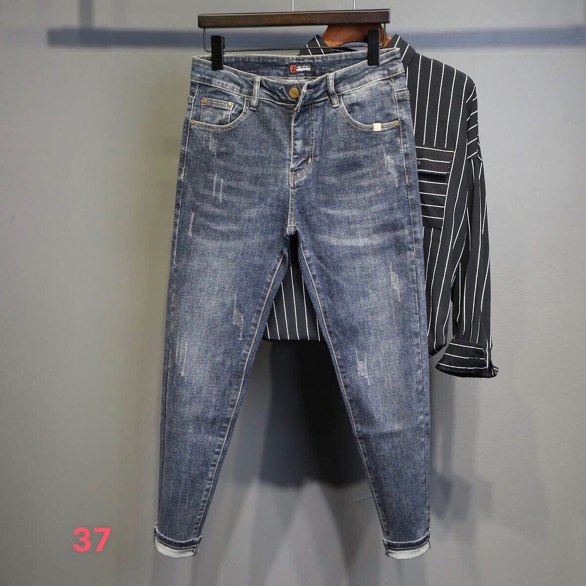 [HCM]Quần jean nam rách phối thêu chữ thời trang trẻ trung, Quần bò nam đẹp phong cách Hiện Đại Elly Fashion - QJN37