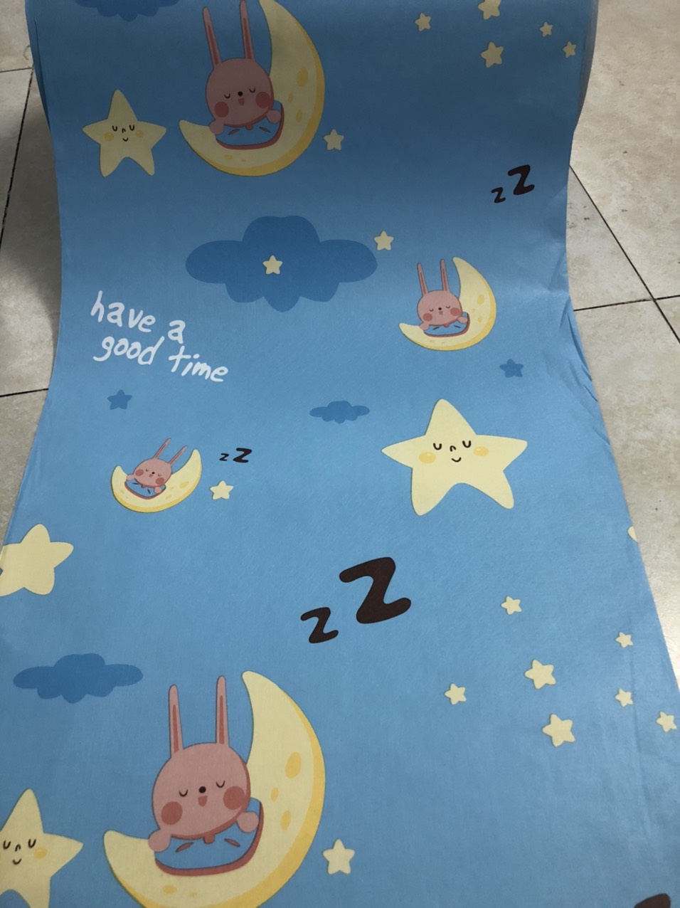 5M decal giấy dán tường khổ 45cm(có sẵn keo dán)-THỎ TRĂNG VÀNG