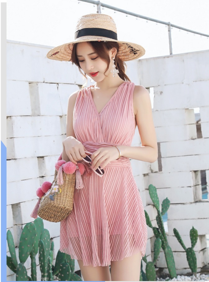 Bộ đồ bơi nữ liền thân phối ren đẹp tôn dáng