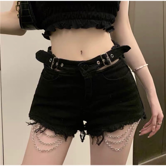 Quần short phối nịt kèm xích cực ngầu ☘️☘️