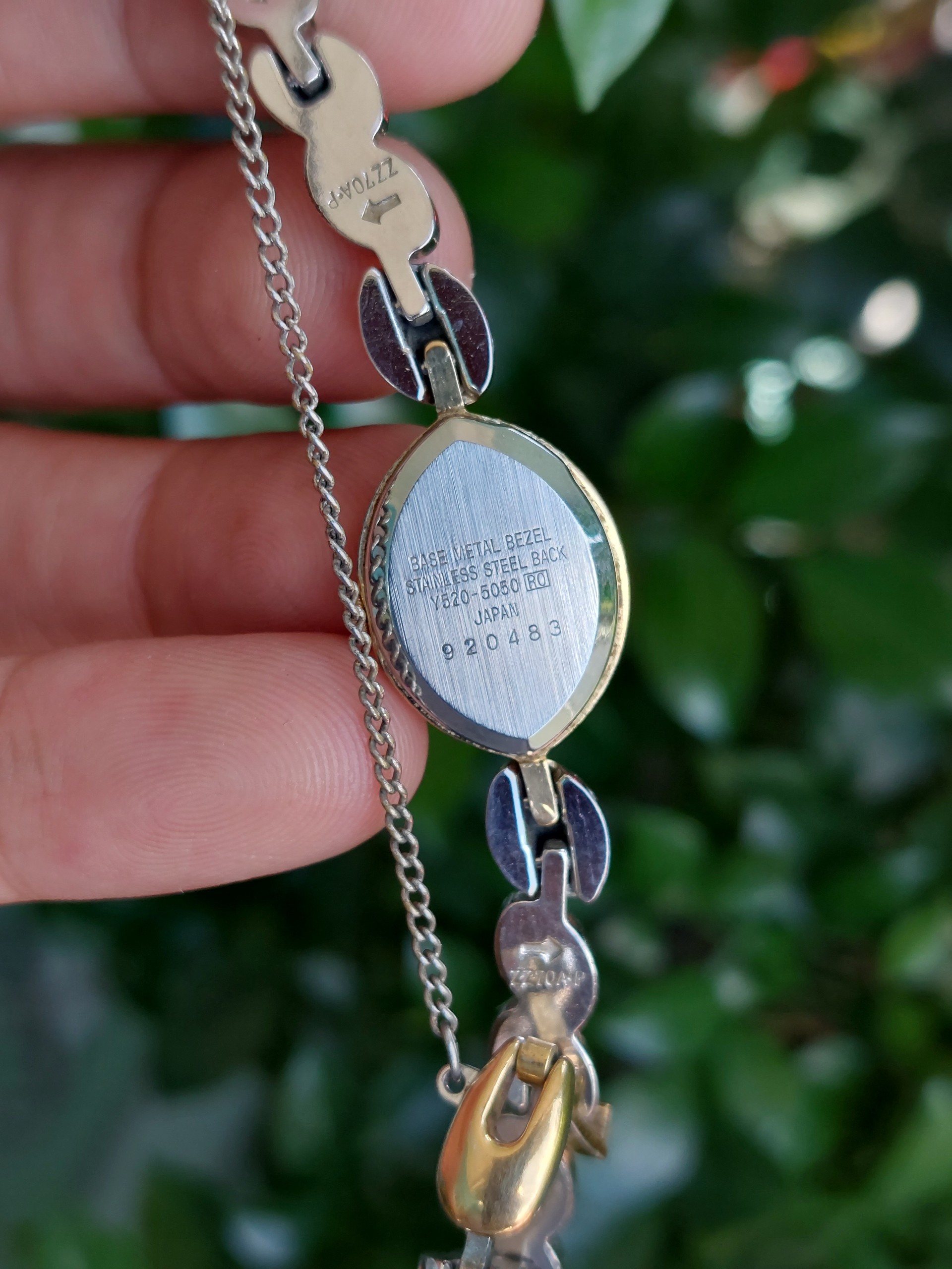 Đồng hồ nữ thời trang Allba hàng secondhand chạy pin