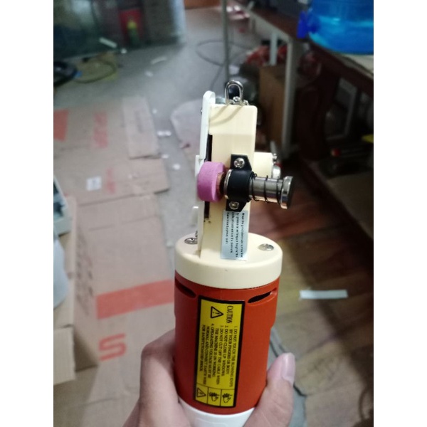 Máy cắt vải cầm tay mini Lejiang YJ-65