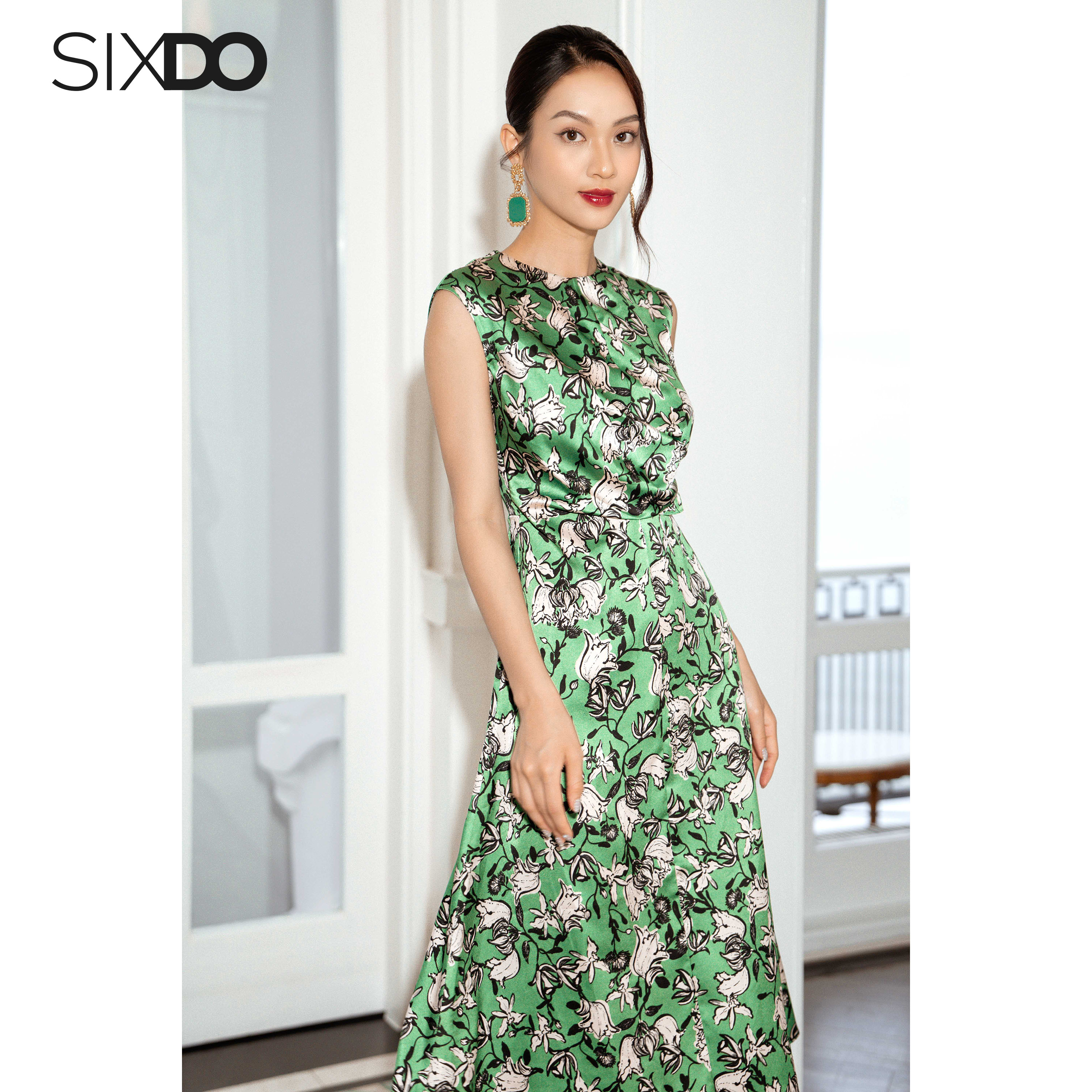 Đầm lụa xanh sát nách cổ tròn SIXDO (Green Floral Sleeveless Midi Silk Dress)