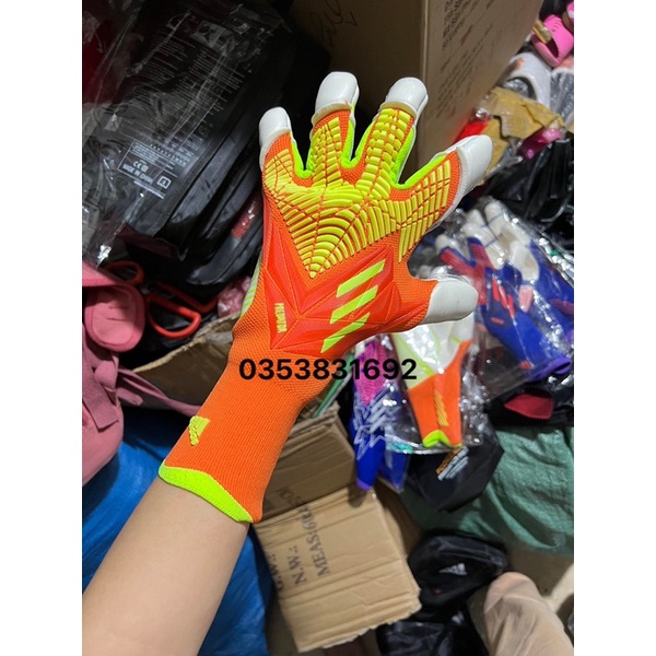 Găng Tay Thủ Môn Predator Mutator Hybrid size 5,6,7,8,9,10