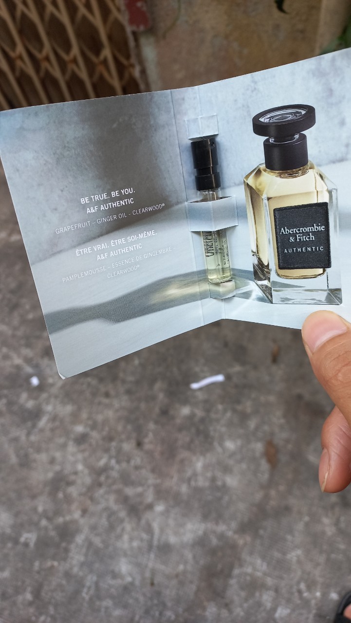 Mẫu Thử Nước hoa nam : Vials A&F Authentic Man 2ml ( Như Hình )