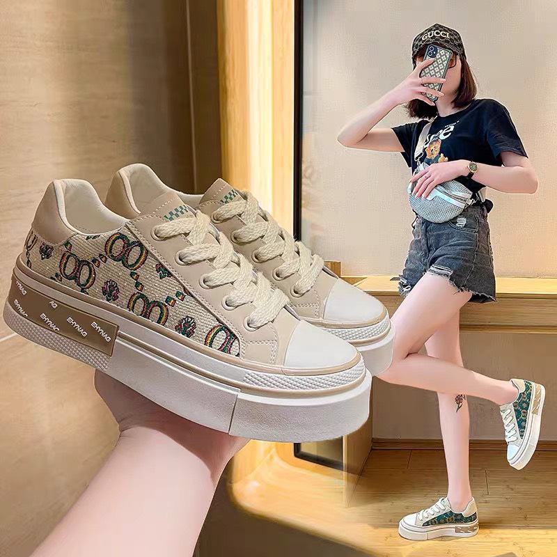 HOÀN TIỀN 15% - GIÀY THỂ THAO CHỮ OO