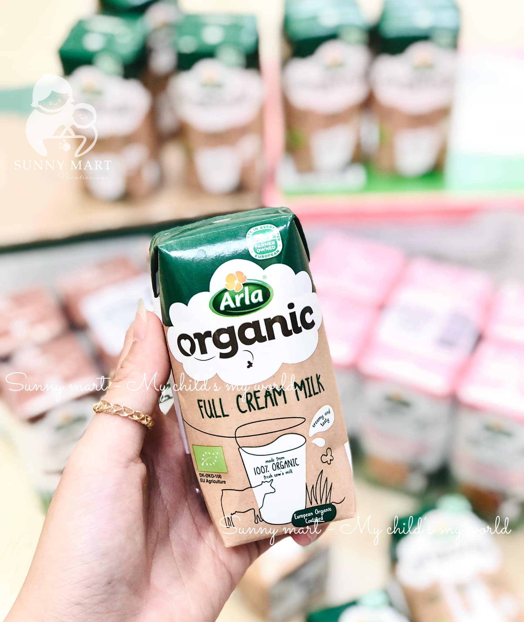Thùng 12 hộp Sữa hữu cơ Arla 200ml