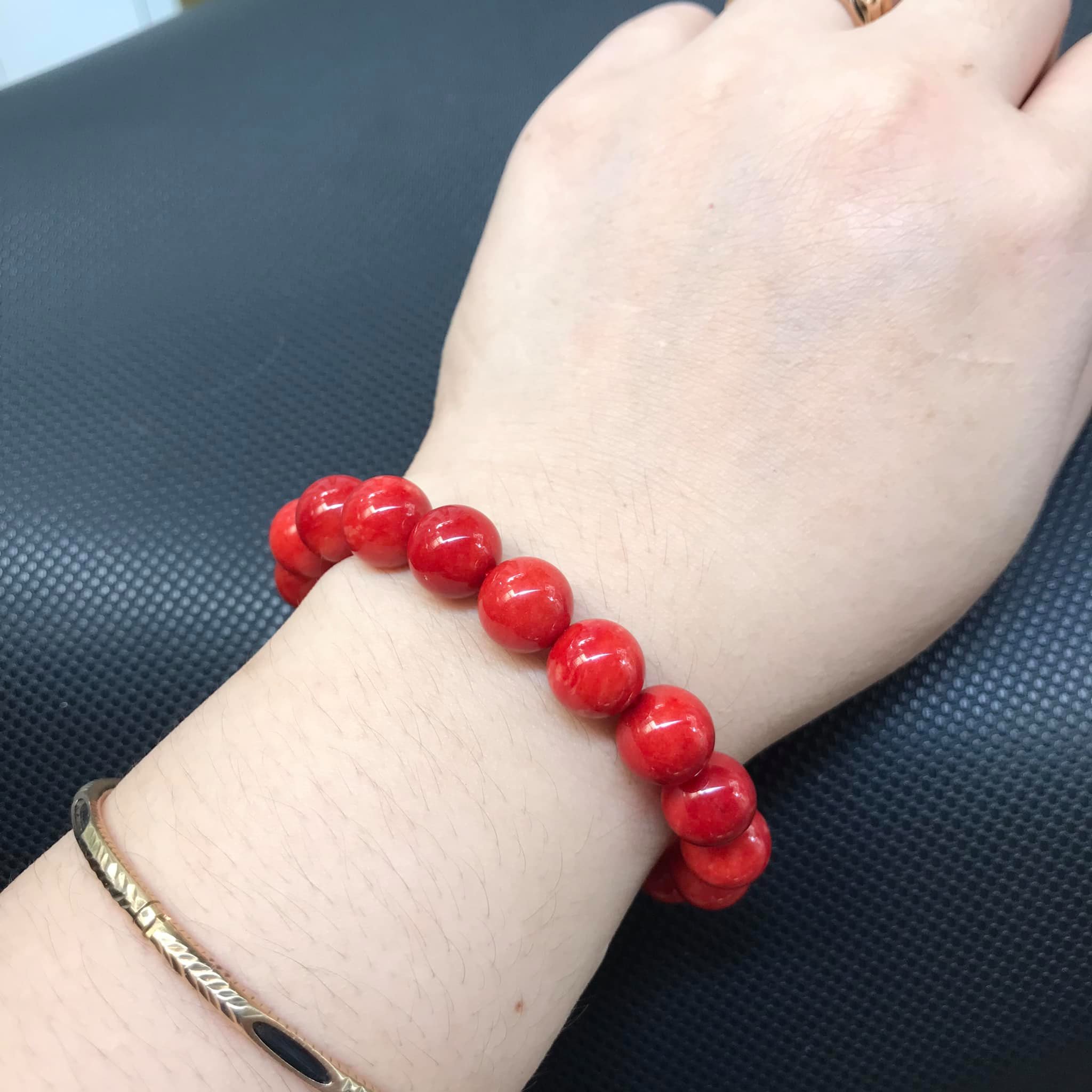 Vòng tay cẩm thạch huyết size 8ly