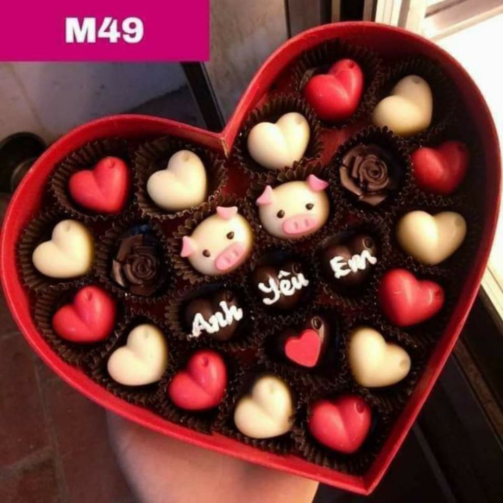 Hộp viên socola VALENTINE theo yêu cầu ( kèm thiệp + ghi nếu có yêu cầu)