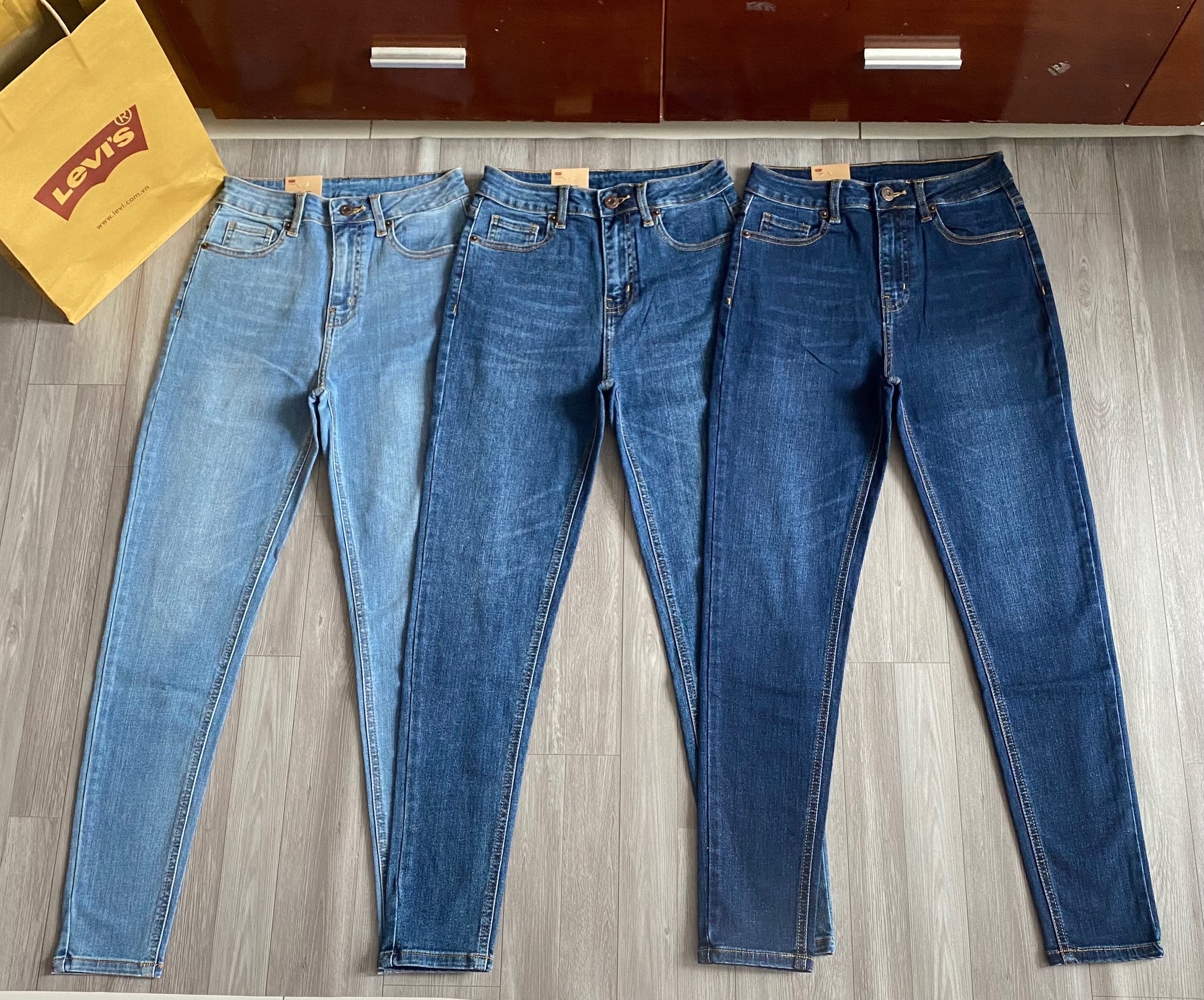 Quần Jeans Skinny Trơn Basic VNXK Móm Store