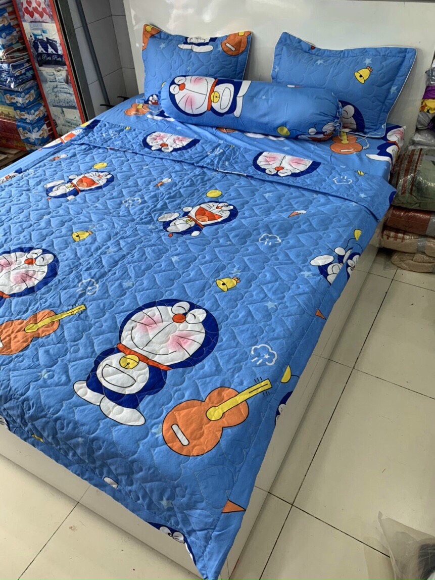 [HCM]Chăn Chần Bông Poly 1m6x2m DOREMON ( 1 Chăn Chần Bông 2 mặt k xù lông, không phai màu )