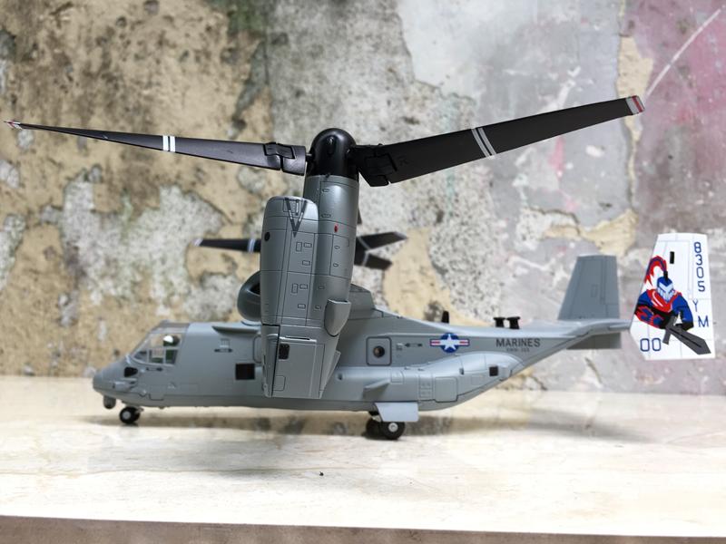 Mô hình Máy bay vận tải V-22 Osprey 1:72