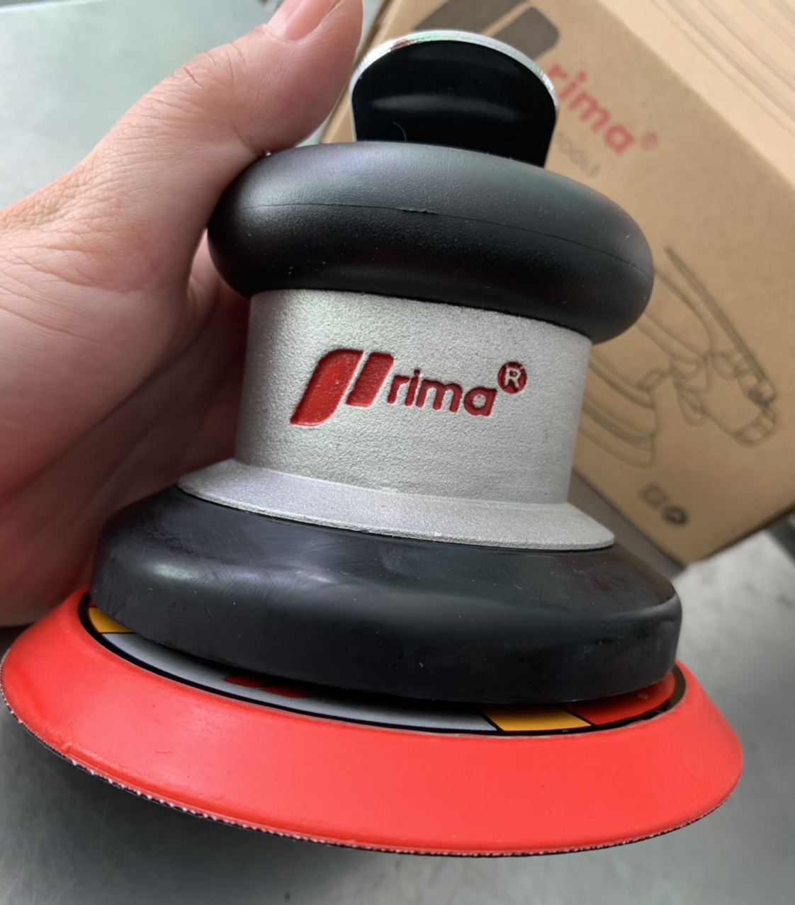 Máy chà nhám hơi Prima, đế 125mm
