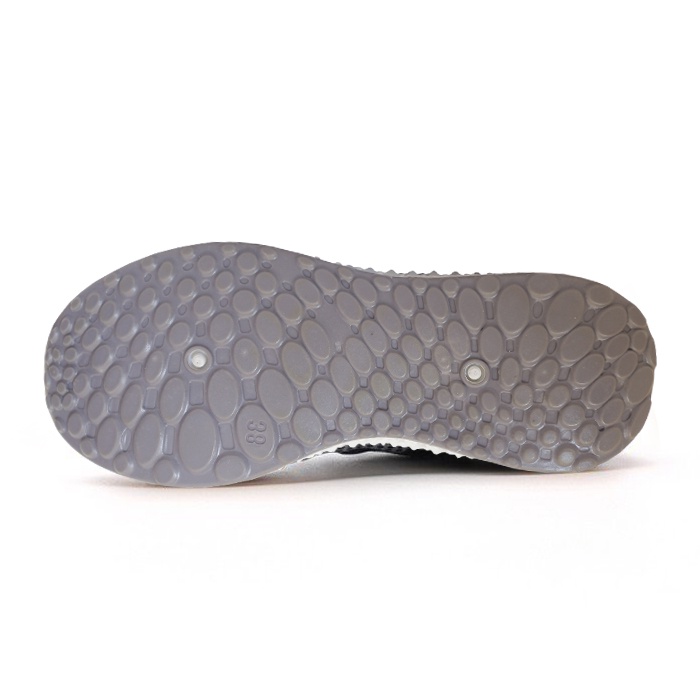 Giày chạy bộ nữ EBET 6742