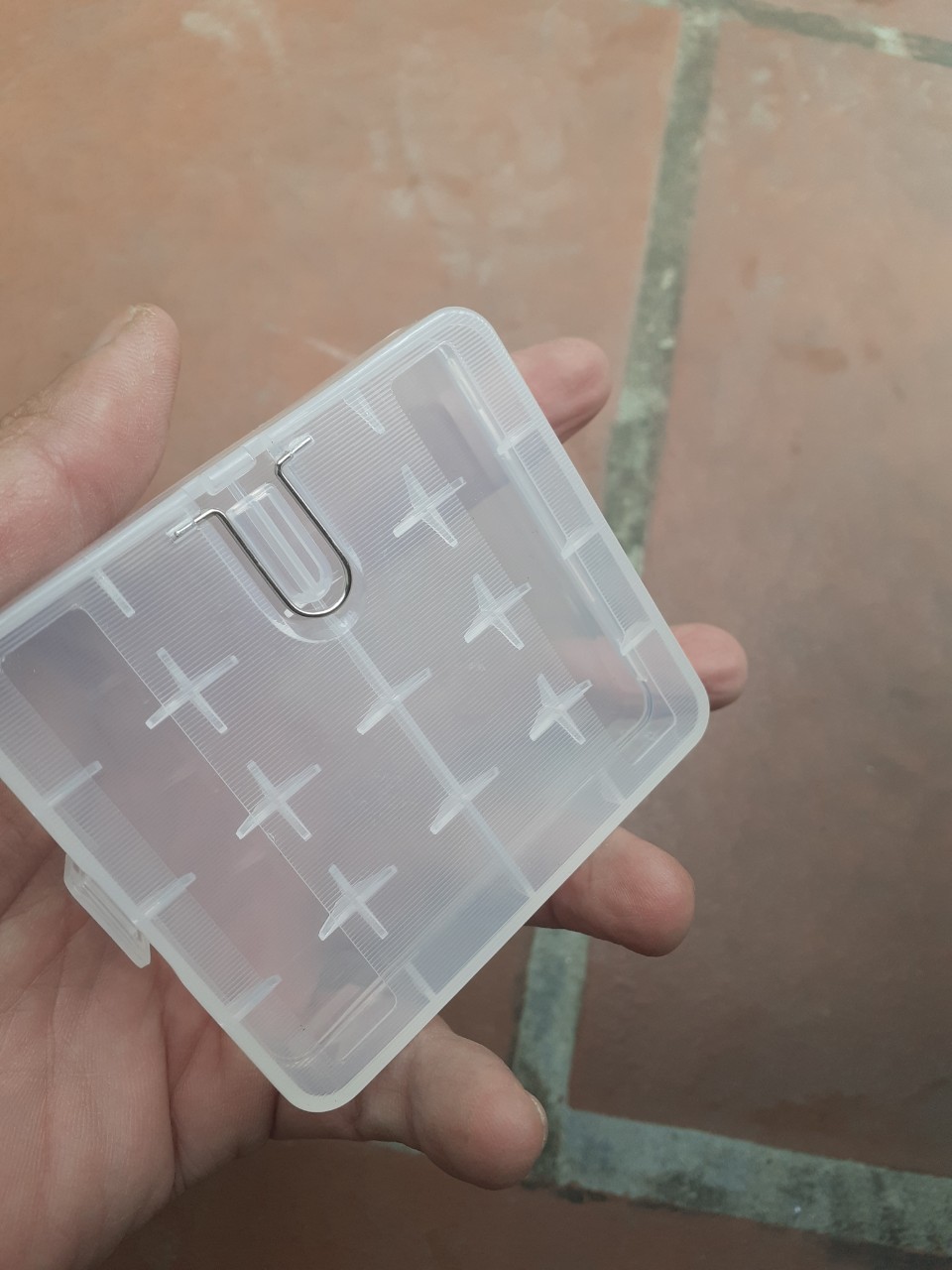 HỘP ĐỰNG PIN 18650 (2 -4 PIN)