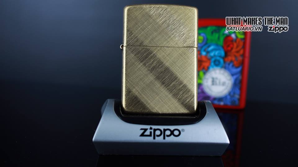 Bật lửa Zippo 29675 – Zippo Diagonal Weave Brass