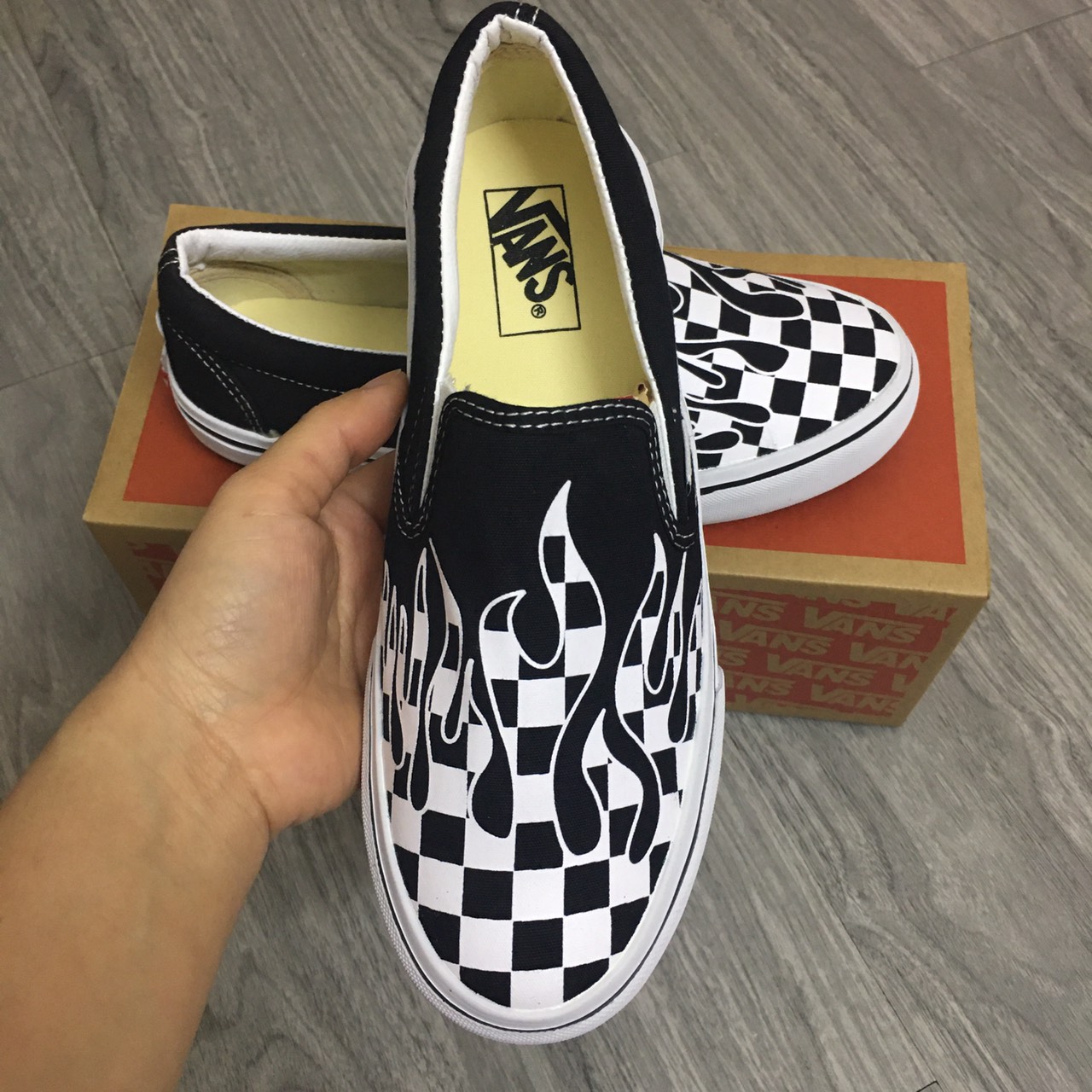 [TẶNG HỘP] Giày ván slip on lười caro lửa ĐỎ size 36-43 NAM NỮ COUPLE
