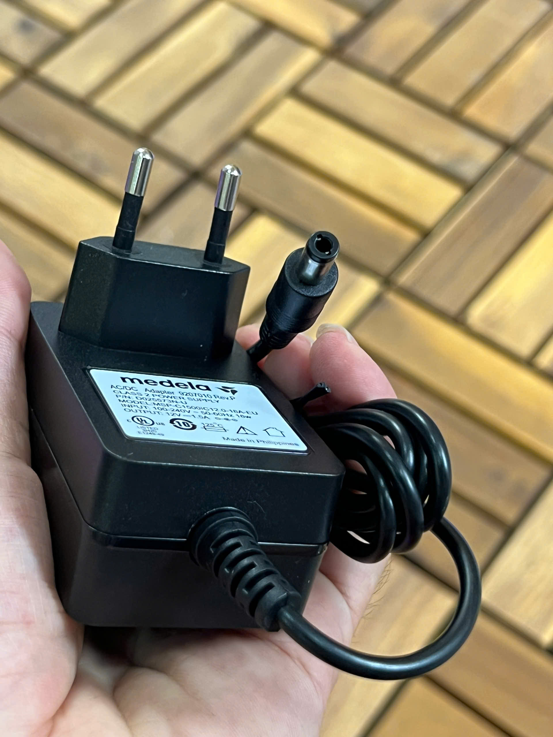 adapter 12v 1.5a medela Sonata