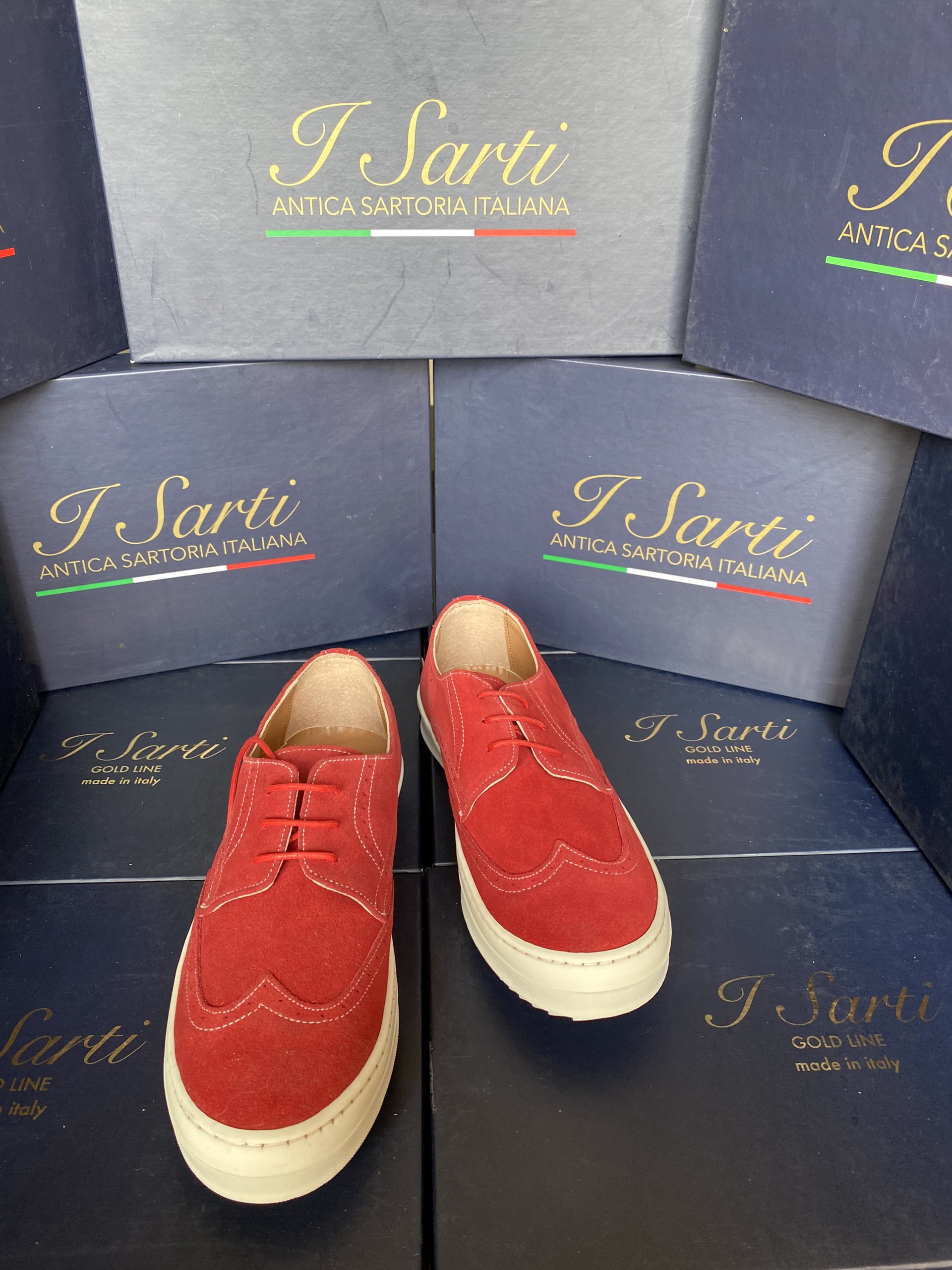 Giày sneaker da lộn made in ITALY