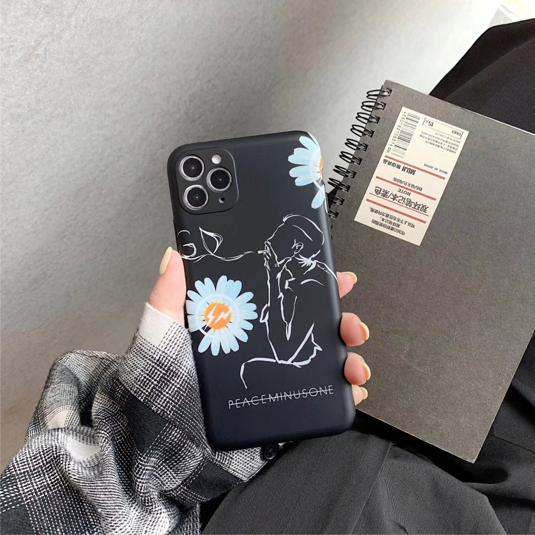 Ốp Lưng Silicon Màu Bảo Vệ CAMERA Peaceminusone