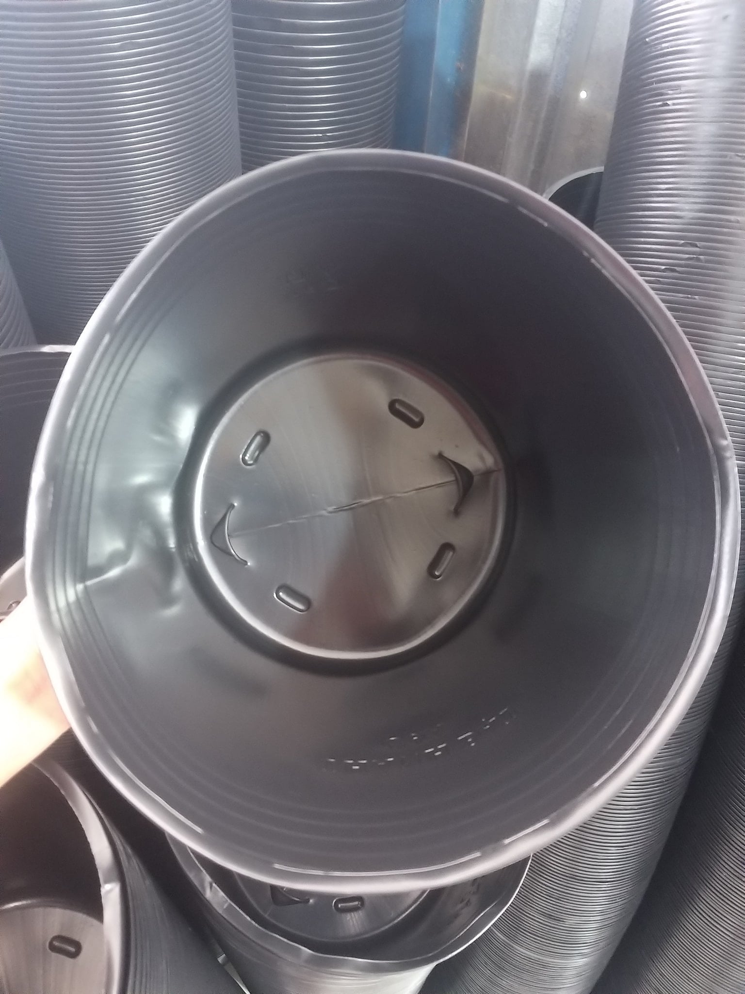 Chậu nhựa mềm đen thành đạt nhiều size ( bộ 10 chậu )