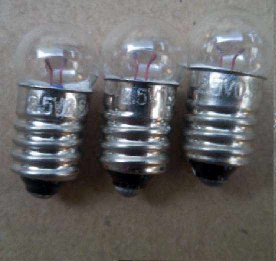 COMBO 10 bóng đèn sợi đốt 2.5V 0.3A  ĐUÔI XOÁY 10MM E10