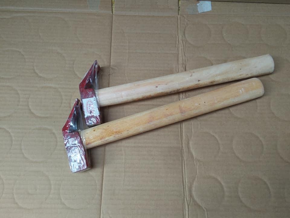 búa đóng đinh cán gỗ 350gr