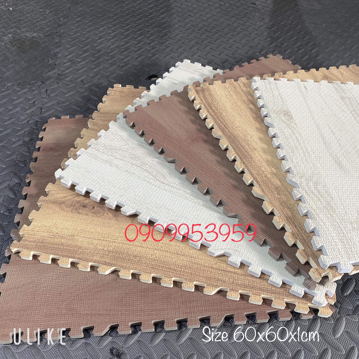 Thảm xốp vân gỗ lót sàn 45×45cm