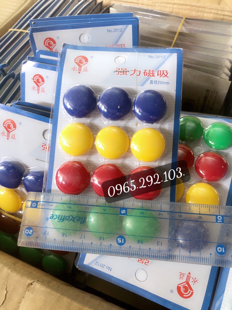 Vỉ 12 viên nam châm tủ lạnh đính bảng ....