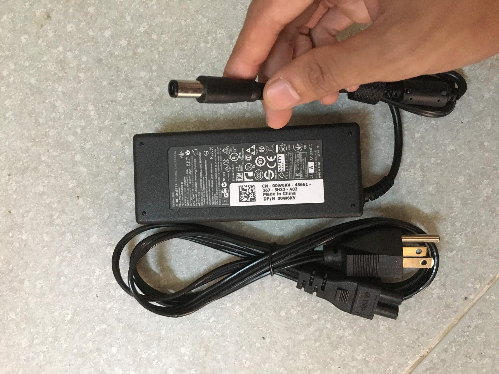 Sạc laptop dell latitude e6400 e6410 e6510 e6420 loại tốt