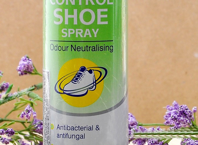 Xịt khử mùi giày Beauty Formulas Odour Control Shoe 150ml