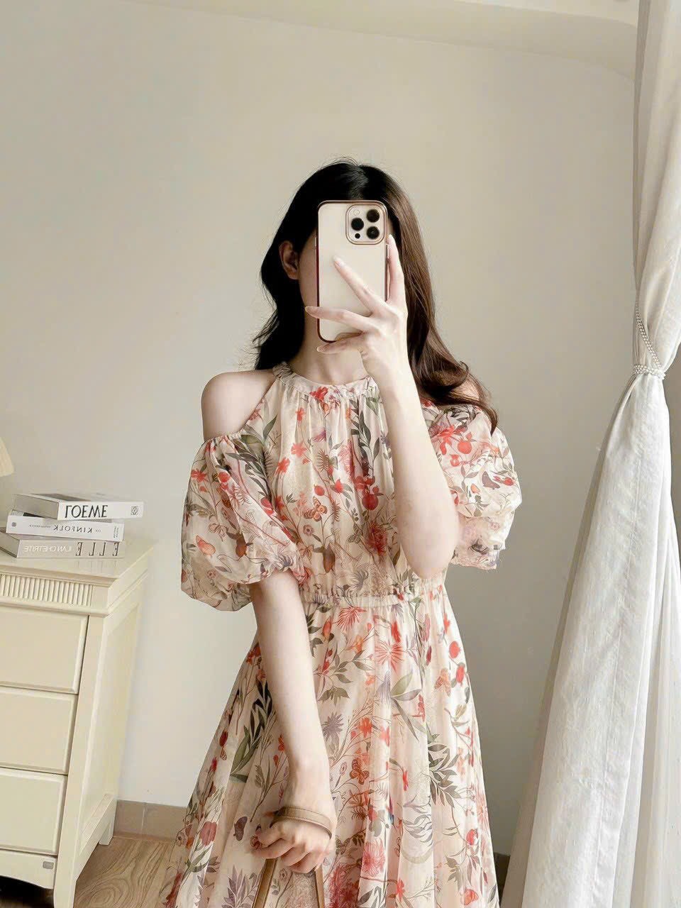 Đầm xòe voan hoa cổ yếm chạy thun eo