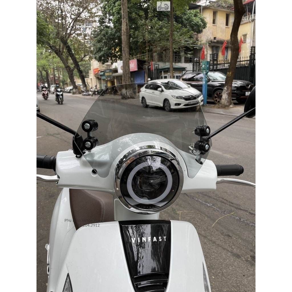 Kính Chắn Gió Cao Cấp Cho Vinfast Evo 200