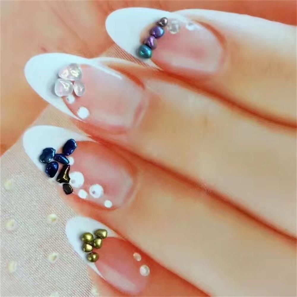 Đá đính móng tay 3d nghệ thuật