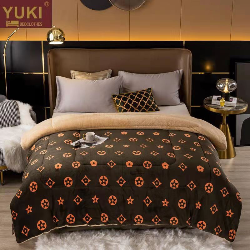 Chăn Lông Cừu Yuki Hoa