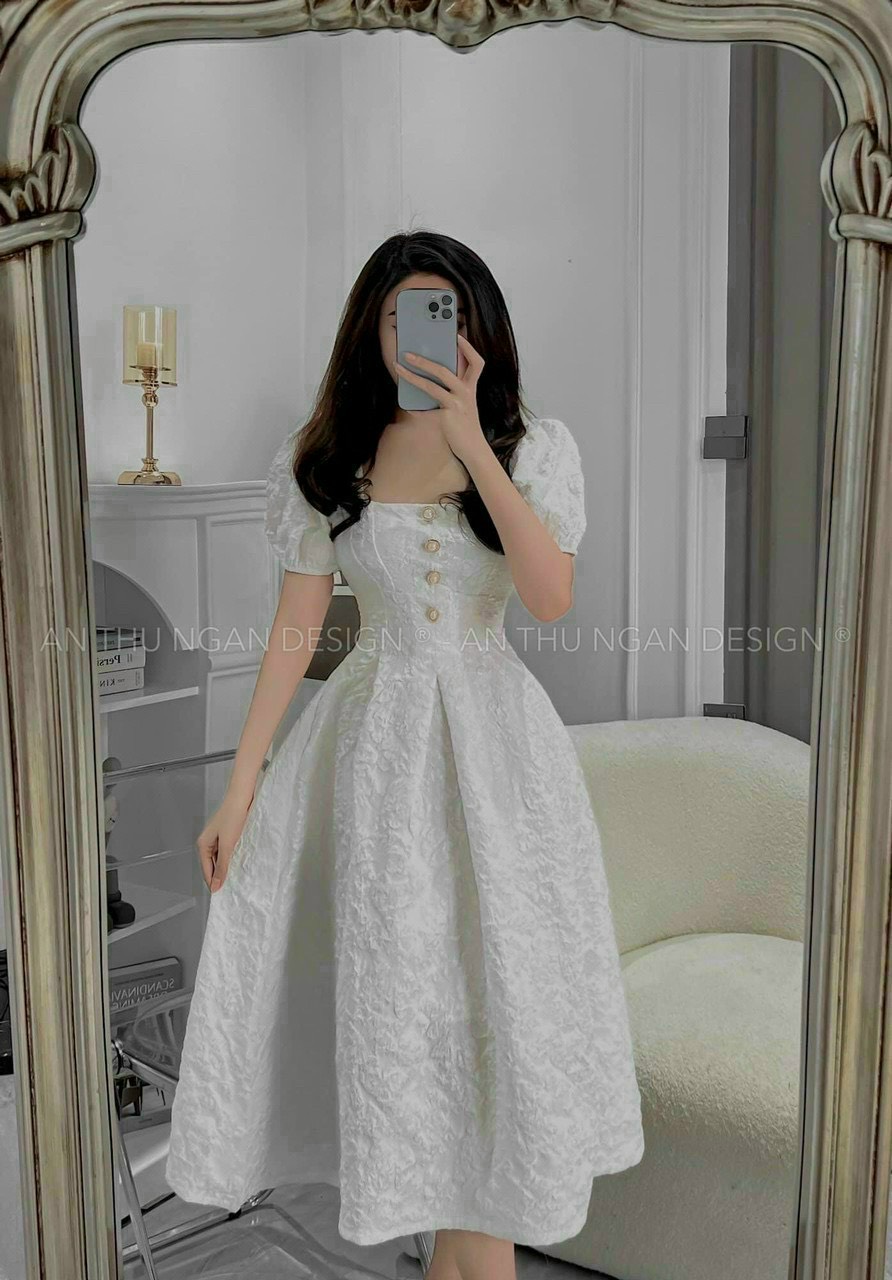 Đầm gấm dáng xòe tiểu thư đính nút