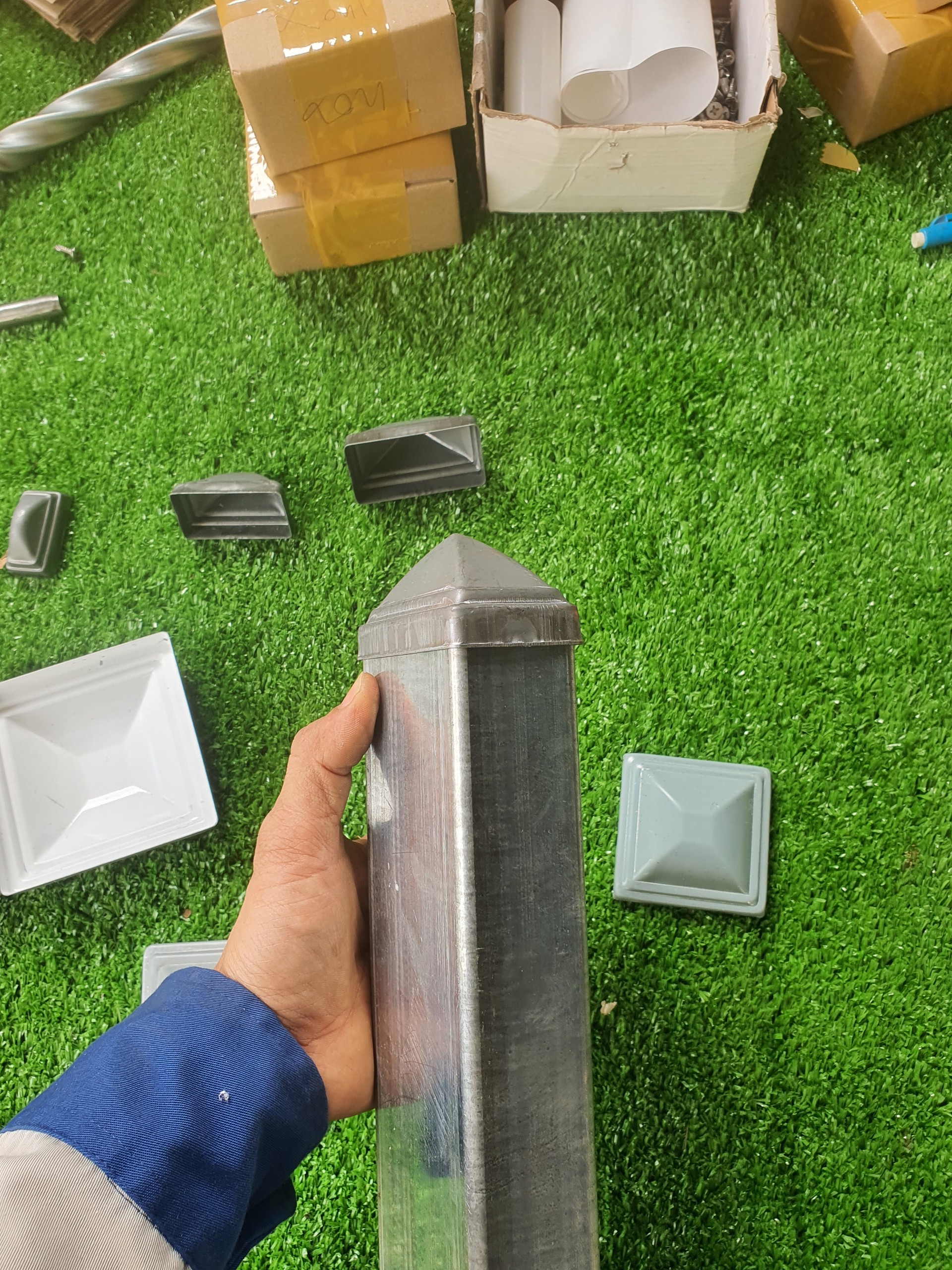 10 cái chụp đầu sắt hộp tôn dập