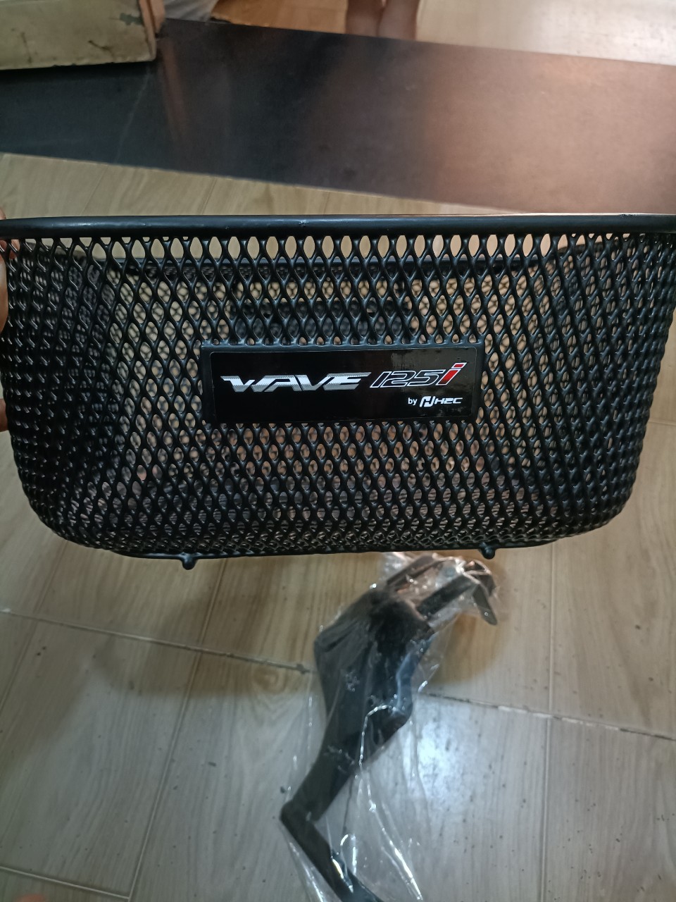 Rổ trước future 125, wave 125i kèm pát gắn