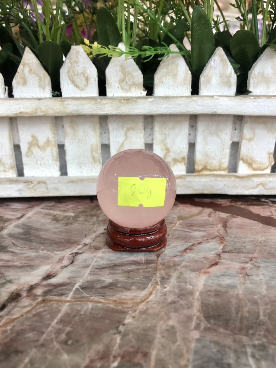 Quả cầu phong thủy đá thạch anh hồng - đường kính 3,6 cm; 3,7 cm và 3,8 cm