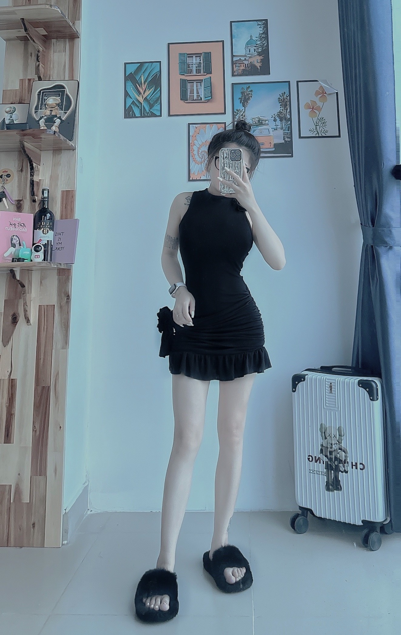 Đầm body phối hoa ba lỗ siêu xinh kaka