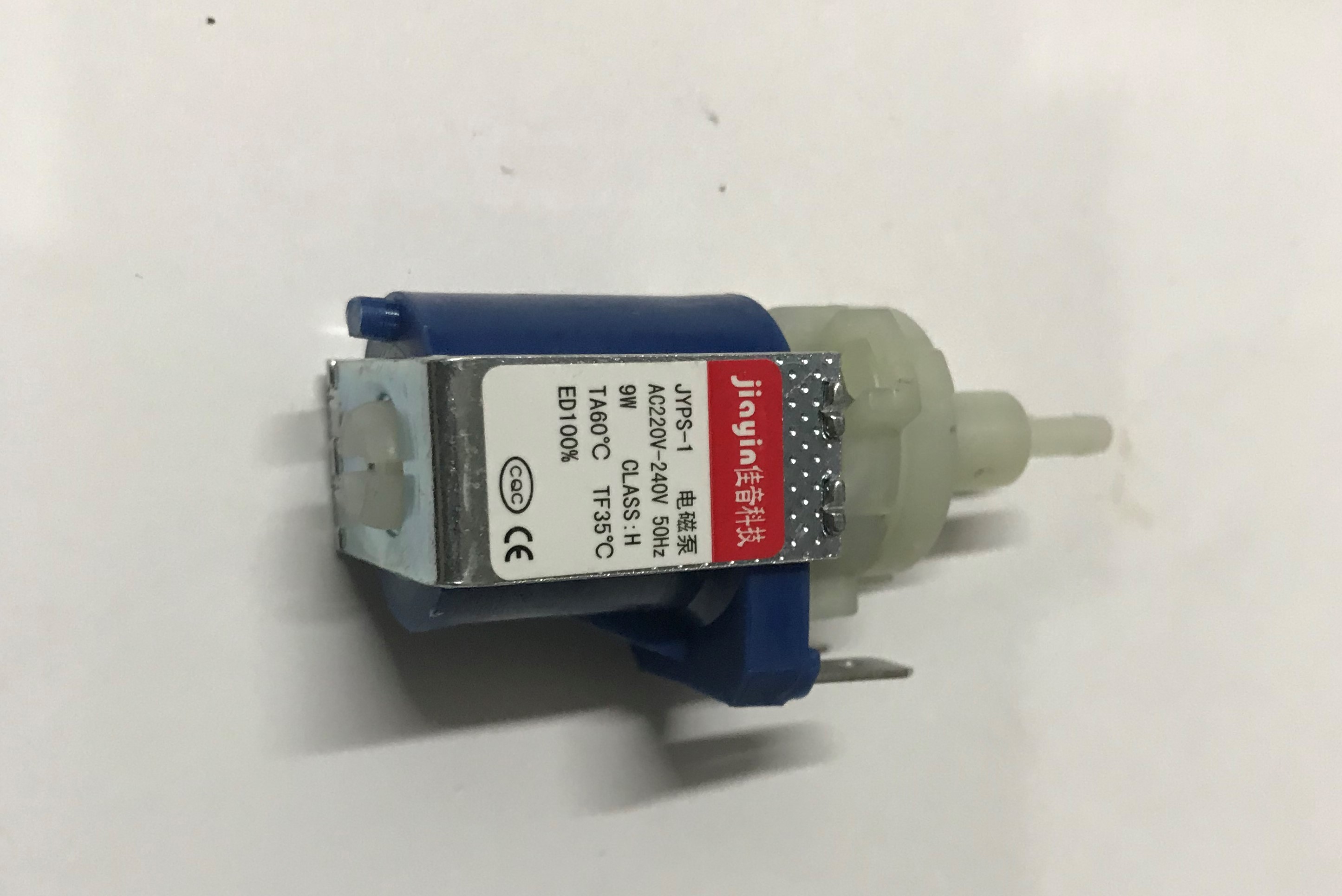 Bơm bàn ủi ( bàn là ) hơi nước cầm tay 9 W