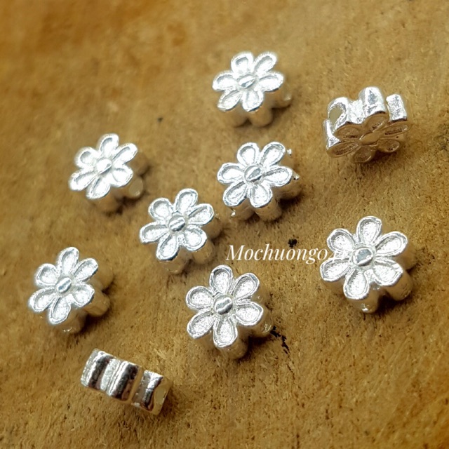 [S925] Charm bạc bông hoa nhỏ xinh - MH352