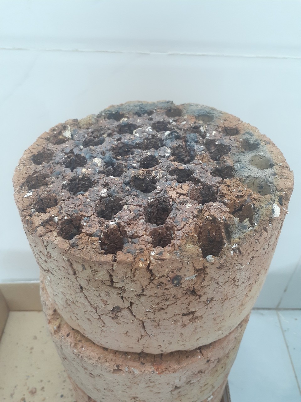 HCM 1kg XỈ THAN TỔ ONG size 0-5mm Đã xử lý