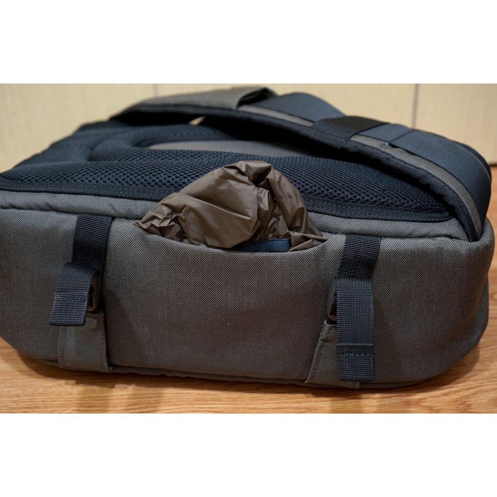 Balo máy ảnh Crumpler Quick Escape Sling L- Hình thật
